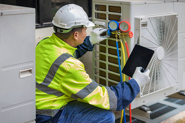 Professional Hvac technician working in Clark, NJ